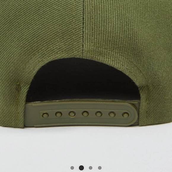 Gregory ‘s Baseball Cap in Green - Picture 5 of 6